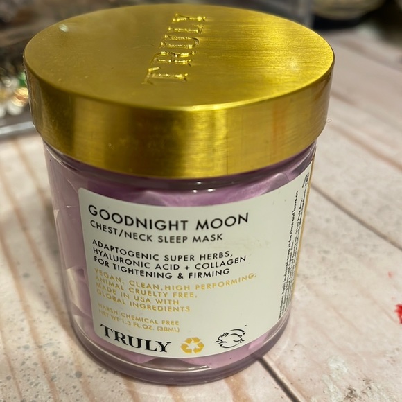 TRULY Skincare New Never Used Truly Goodnight Moon Chestneck Sleep